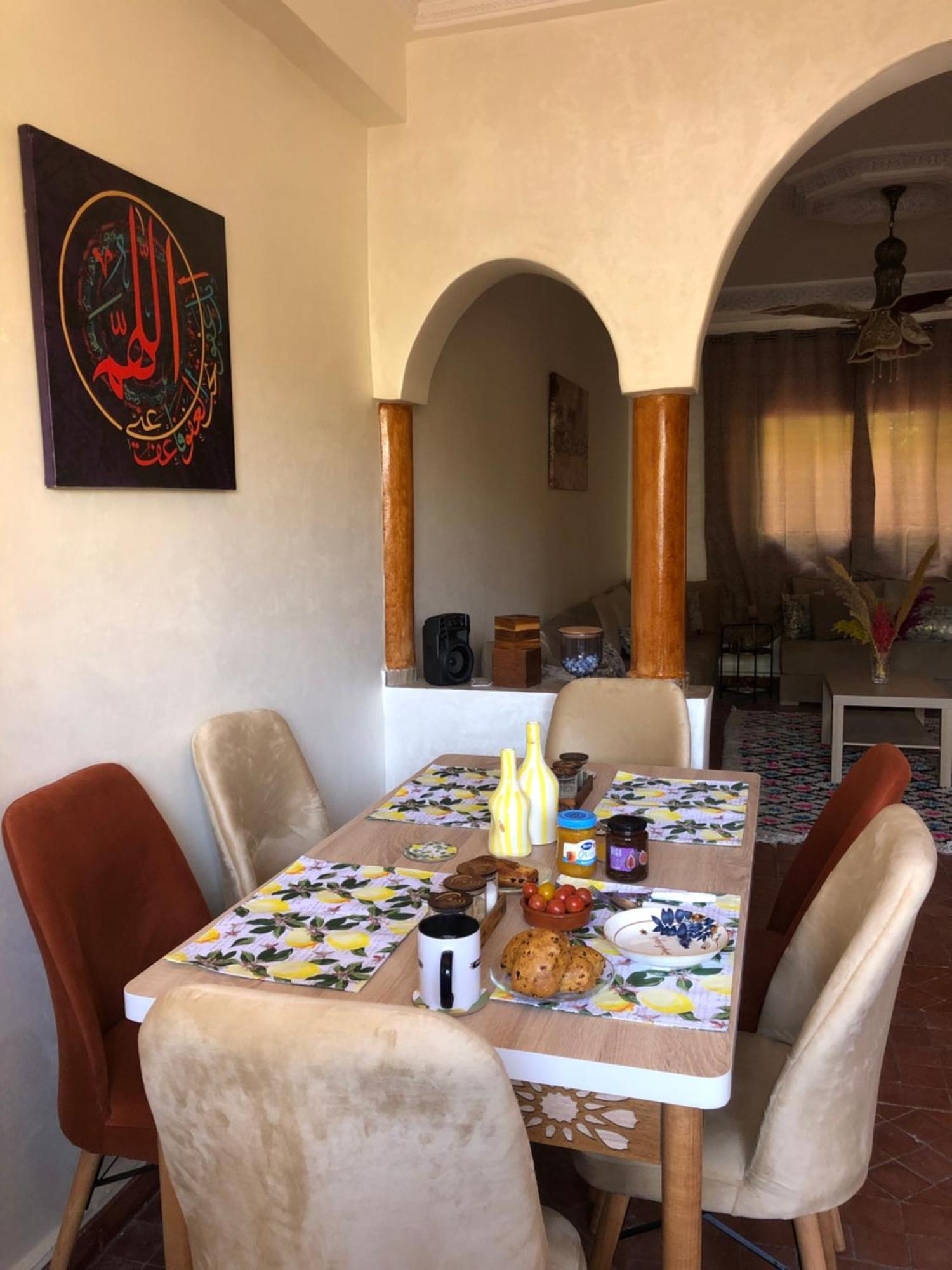 Homestay Ghazaly House *